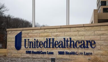 UnitedHealth Reports $3.4 Billion Profit And Sees 2026 Earnings Growth