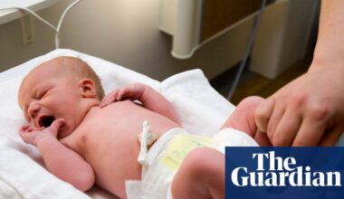 All babies in England to get DNA test to assess risk of diseases within 10 years | Genetics