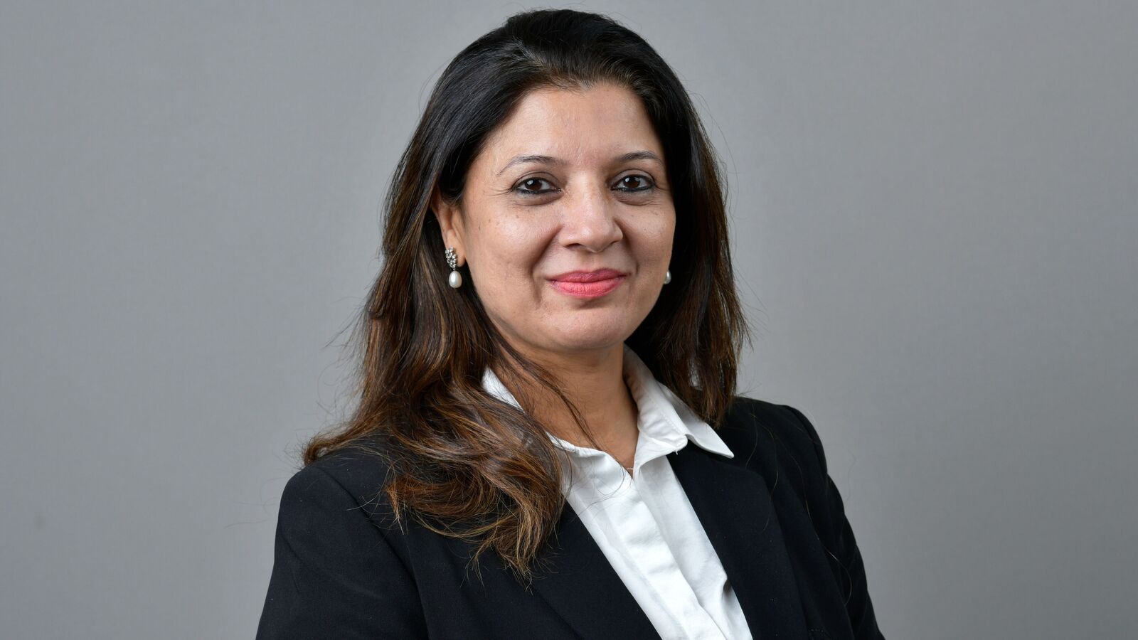 Stock market today: Vaishali Parekh of Prabhudas Lilladher believes the Indian stock market sentiment has weakened as the Nifty 50 index slipped below 25,000 and finished close to its 50-DEMA support of 24,900.