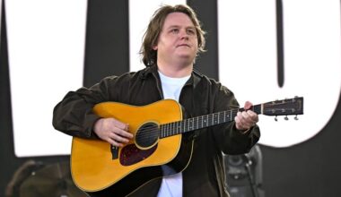 Lewis Capaldi says antipsychotic medication ‘changed my life’