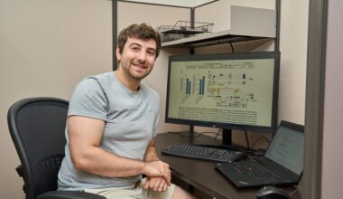 Study produces most complete look at the human genome, especially in regions previously thought too complex to resolve