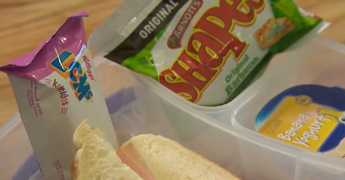 Health experts raise alarm over glut of ultra-processed foods in kids' lunchboxes