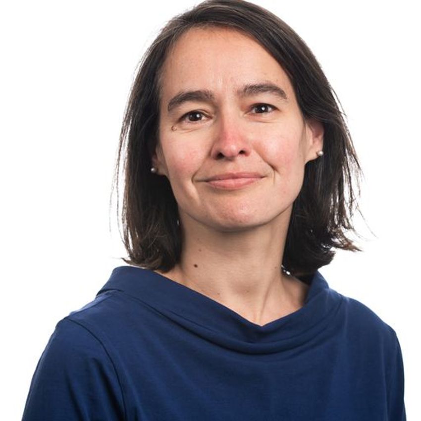 A picture of Jordana Bell wearing a dark blue top.