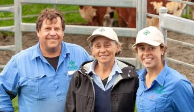 Ian, Diana and Annabel Locke from Wirruna Poll Herefords, Spring Valley, Holbrook. Picture supplied