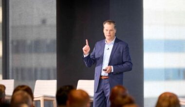 United Airlines Restores Starlink Internet After Radio Interference