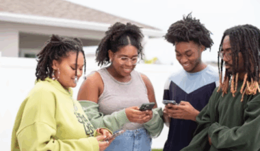 Global Internet Users Hit 5.64 Billion as Mobile Dominates Online Access