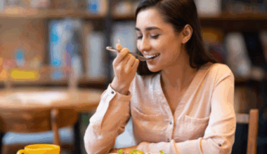 ​5 filling foods under 50 calories