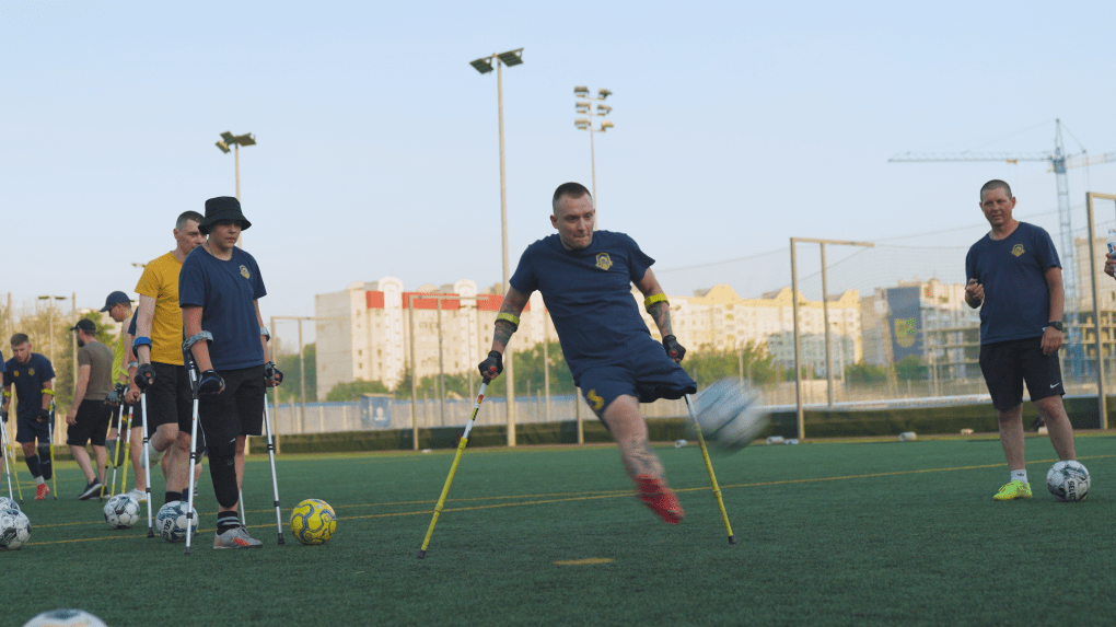 The youngest player of the team is 16, the oldest—58. (Photo: UNITED24 Media)