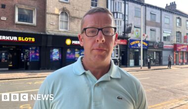 '24-hour slots arcades preying on the vulnerable,' says Hull man