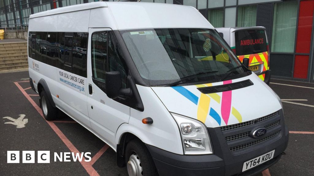 Southampton Daisy Bus for cancer patients 'not value for money'