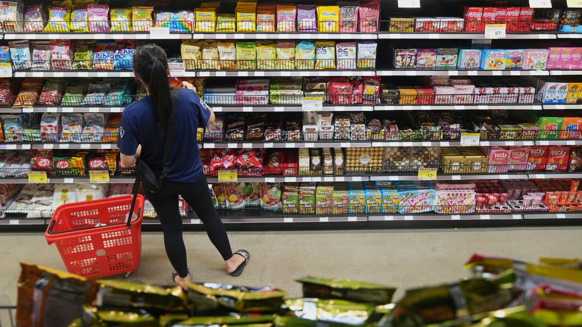 The vast majority of US adults are stressed about grocery costs, poll finds
