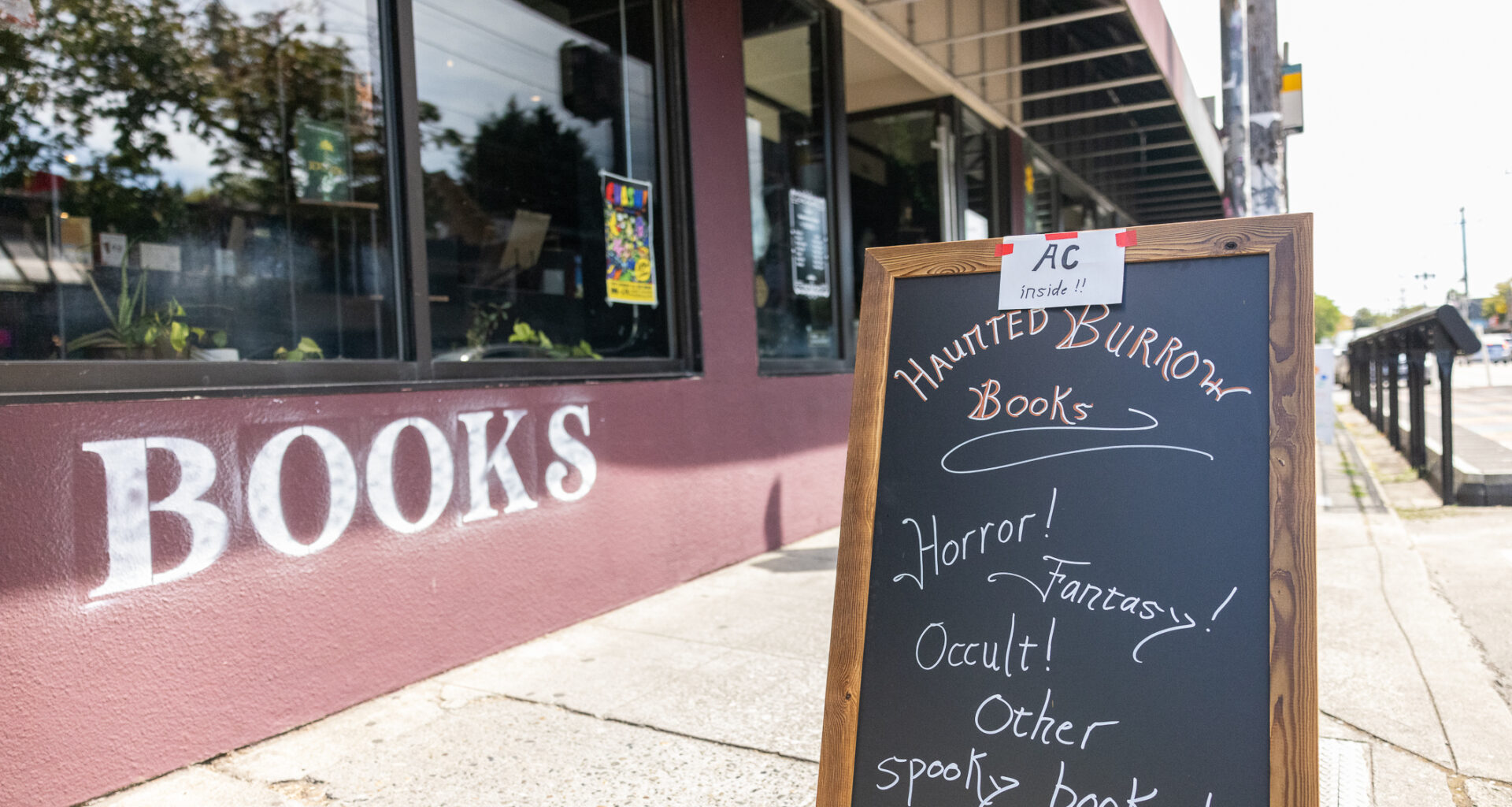 HauntedBurrowBooks2025-16