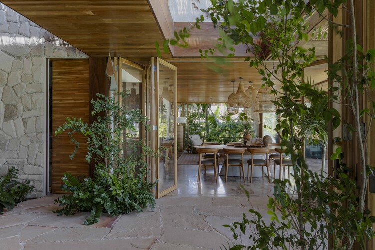 Coral House / Sidney Quintela Architecture + Urban Planning - Interior Photography, Wood