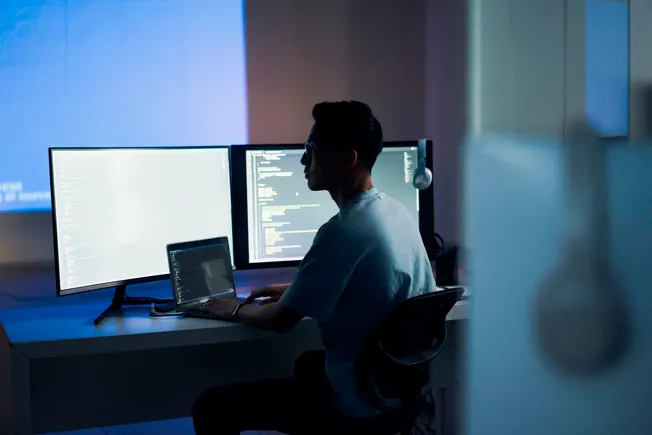 Few HR pros can detect fake job candidate information, survey shows