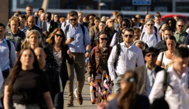 Both workers and employers can benefit from a four-day week, trial suggests