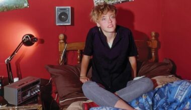 Tobias Wolff on Adrienne Salinger’s Iconic Teenagers in Their Bedrooms Thirty Years Later ‹ Literary Hub