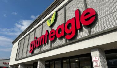 Giant Eagle to join Mark Cuban’s prescription drug discount program