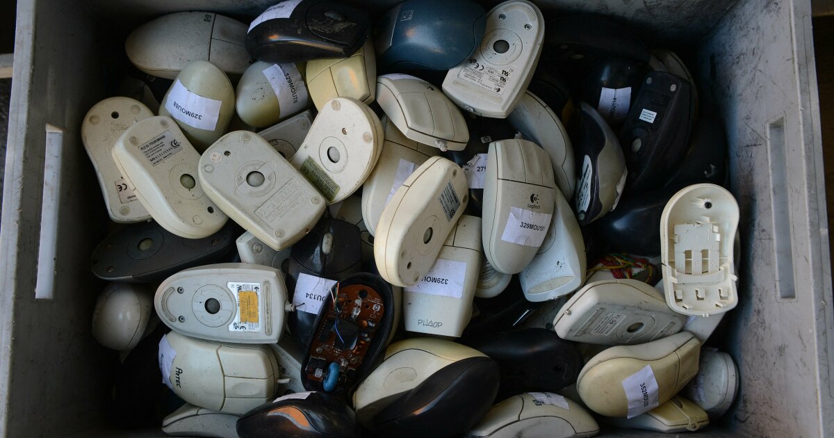 What happens to the internet if no one clicks search links?