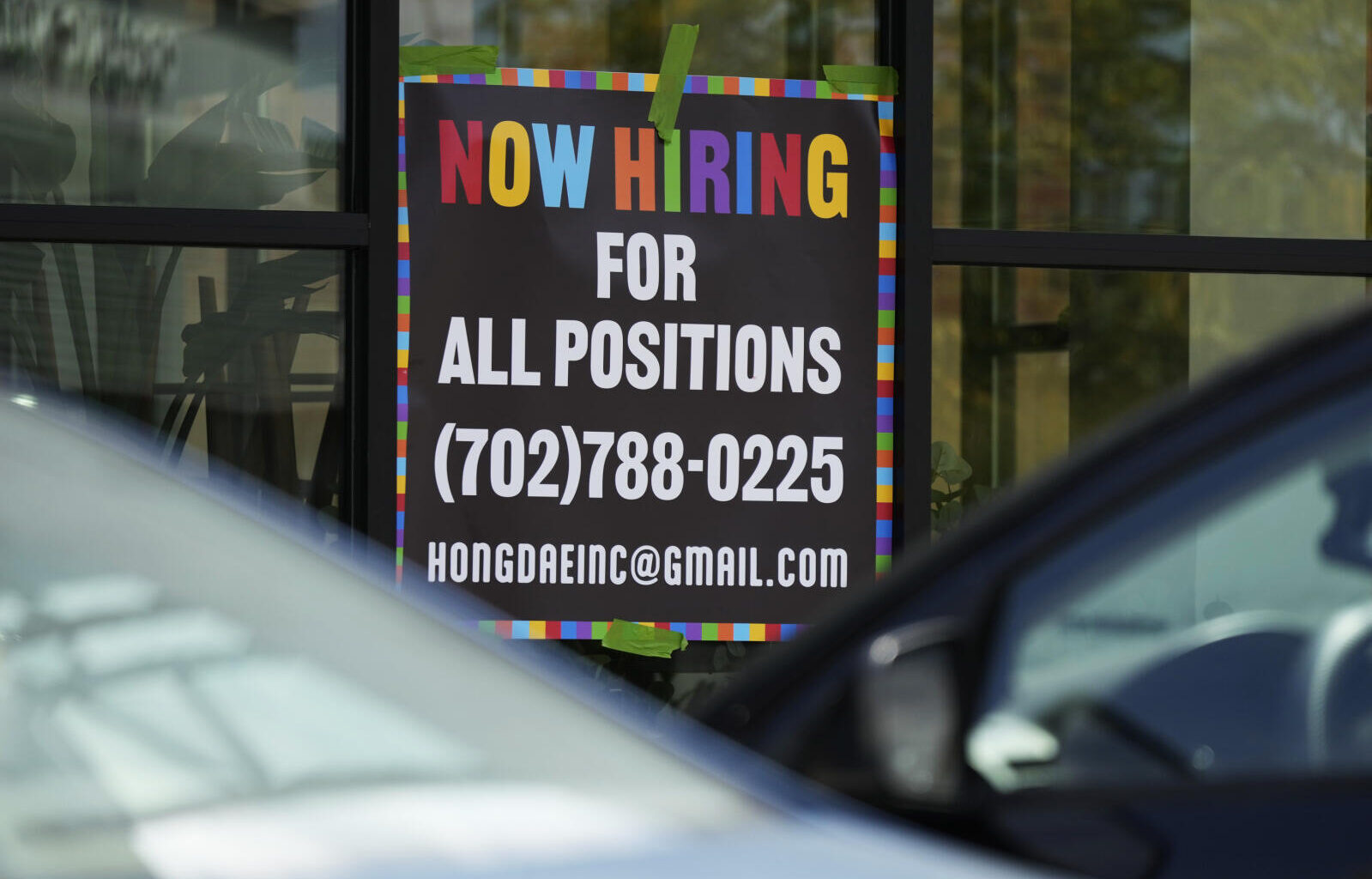 US applications for jobless benefits rise last week, but layoffs remain historically low