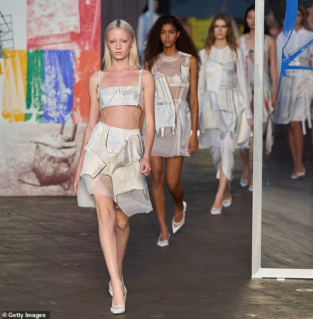 The daughter of Naomi Watts and Liev Schreiber took to the runway on Sunday wearing Wu's COLLAGE Spring 2026 collection, a tribute to Rauschenberg’s 100th birthday