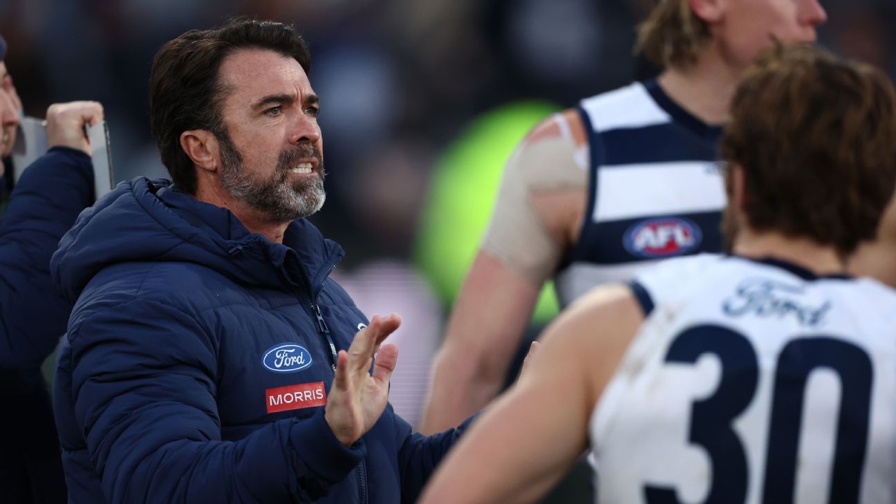 Cats coach Chris Scott regrets run-in with female AFL staffer