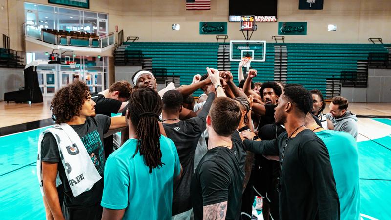 Men's Basketball Has "EDGE" To Its Culture