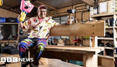 Timmy Mallett fronts men's mental health bench campaign