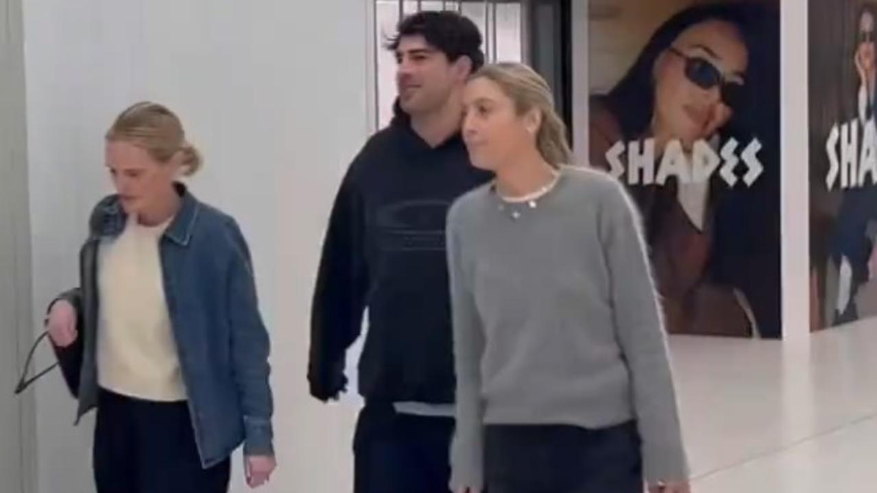 Christian Petracca spotted in Adelaide before meeting with Crows, met with Damien Hardwick, Malcom Rosas Jnr nominates trade to Sydney Swans, Brandon Starcevich, West Coast Eagles