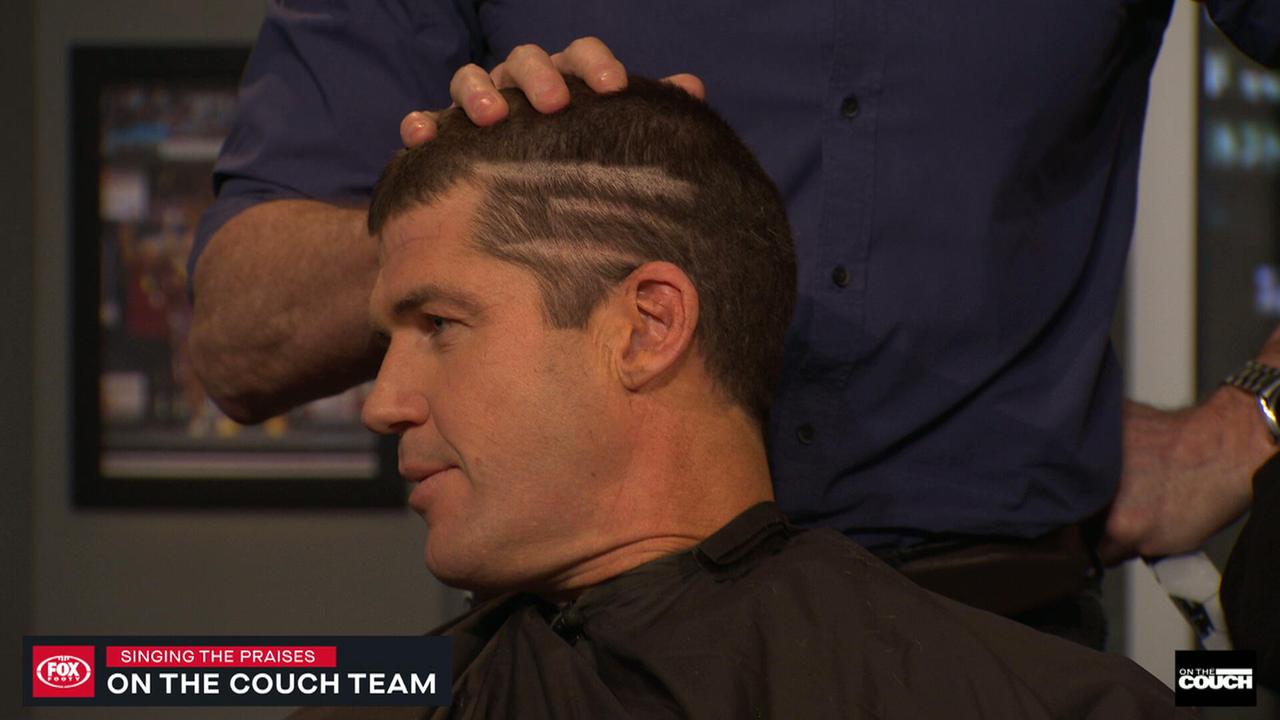 Jonathan Brown shaves head after Brisbane Lions win flag due to bet with Kai Lohmann, video, photos, latest news