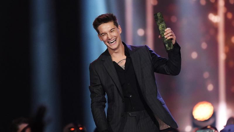 ‘One of the most incredible experiences of my life:’ Nanaimo singer wins pair of country music awards | NanaimoNewsNOW