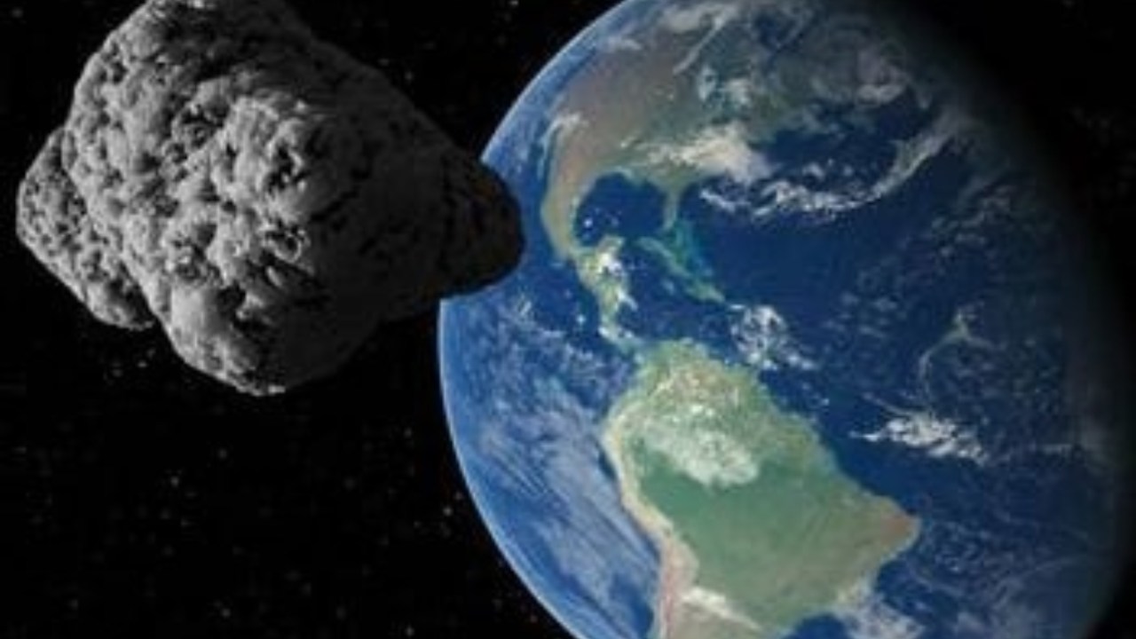 Massive asteroid bigger than a skyscraper heading toward Earth at speed of 38,000 km/h