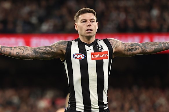 Collingwood need to re-sign Jamie Elliott who kicked 60 goals in 2025. 