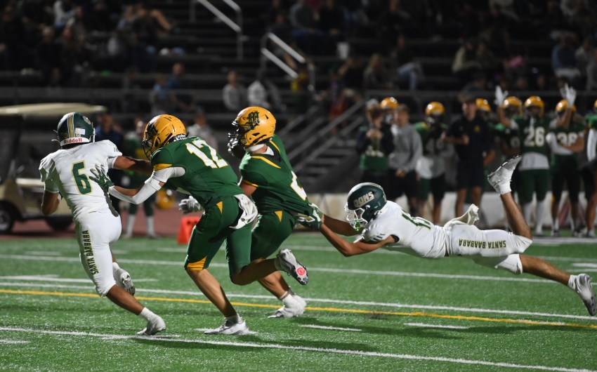 Santa Barbara Fades Late in 24-14 Loss to Unbeaten Moorpark