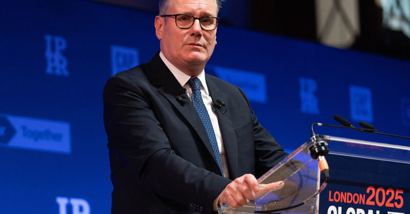 Keir Starmer tries to rally the left – by shadow-boxing the right