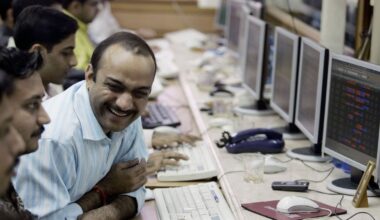How to become rich: Experts unveil F&O trick that cash investors may apply for 10% monthly income from stock market