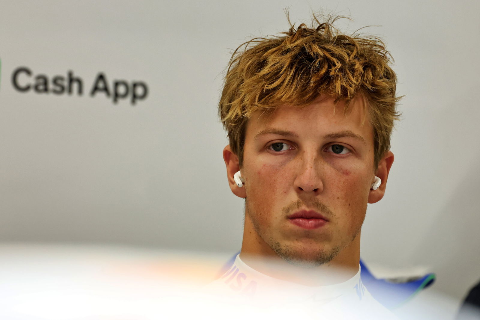 Lawson hits back at Sainz after Dutch GP clash
