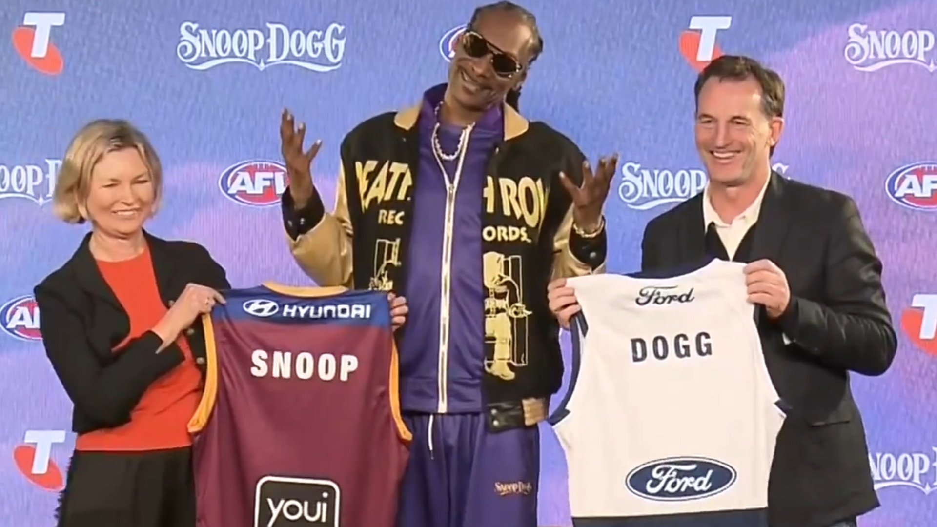 ‘Dreams come true’: Snoop Dogg speaks ahead of AFL Grand Final performance