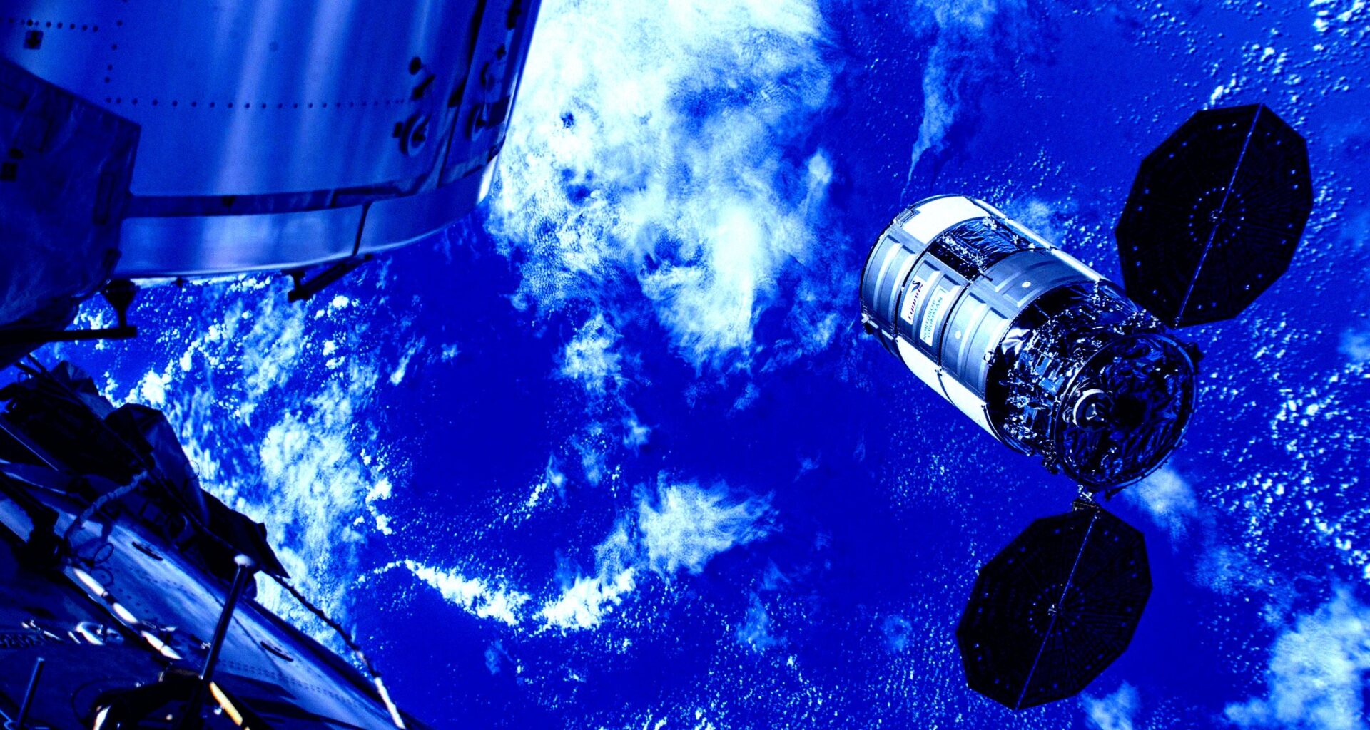 Experimental Spacecraft Headed to Space Station Suddenly Shuts Down