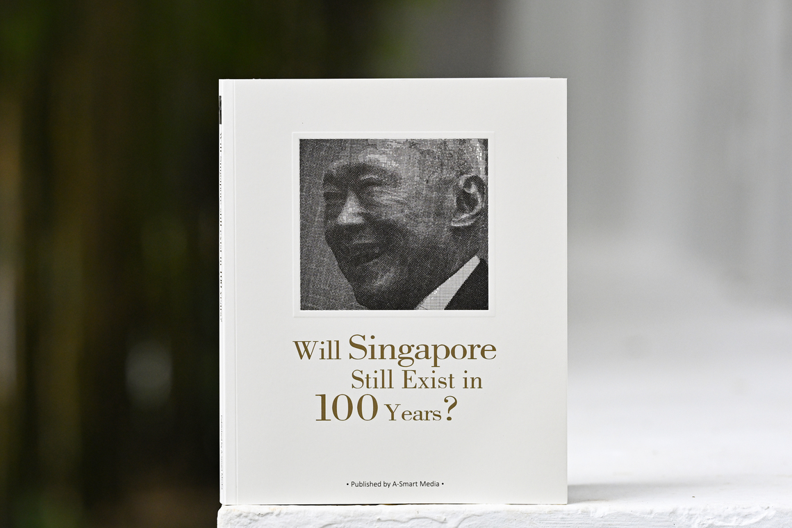 Titled ‘Will Singapore still exist in 100 years?’, the book is based on a Chinese version published in 2023 to commemorate the 100th birth anniversary of Singapore’s first Prime Minister.