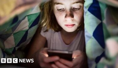 Safety of AI chatbots for children and teens faces US inquiry