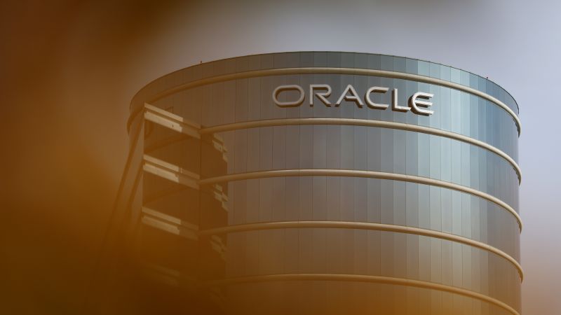 Oracle’s sudden AI stardom is giving 1999 energy