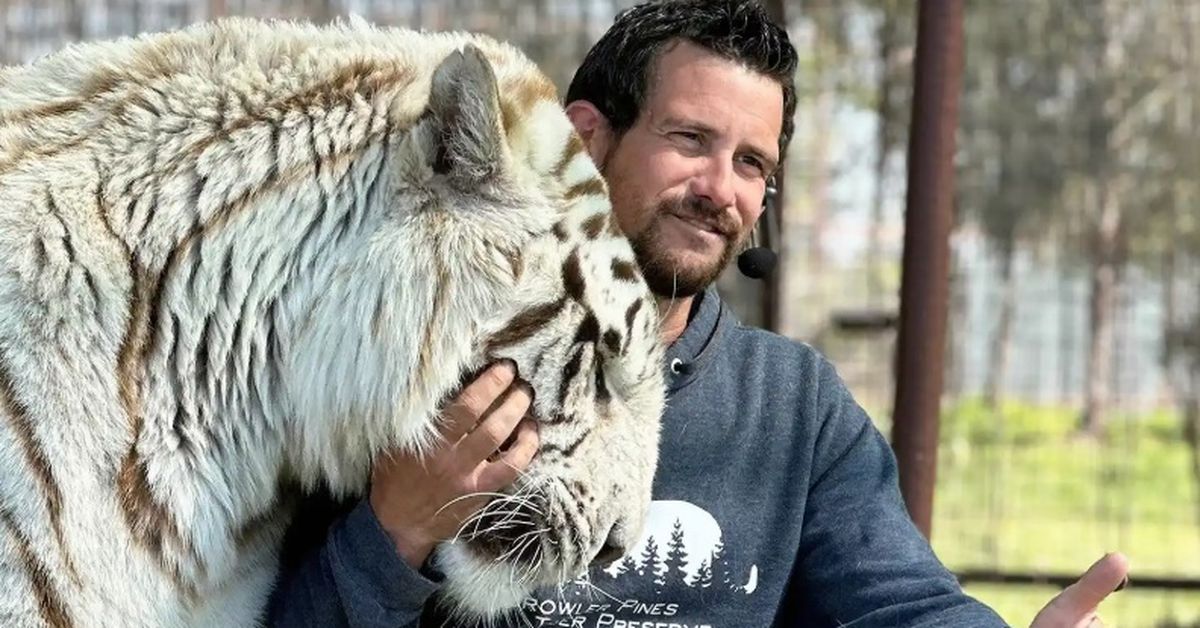 Animal handler Ryan Easely who worked with Tiger King's Joe Exotic killed by a tiger in his care