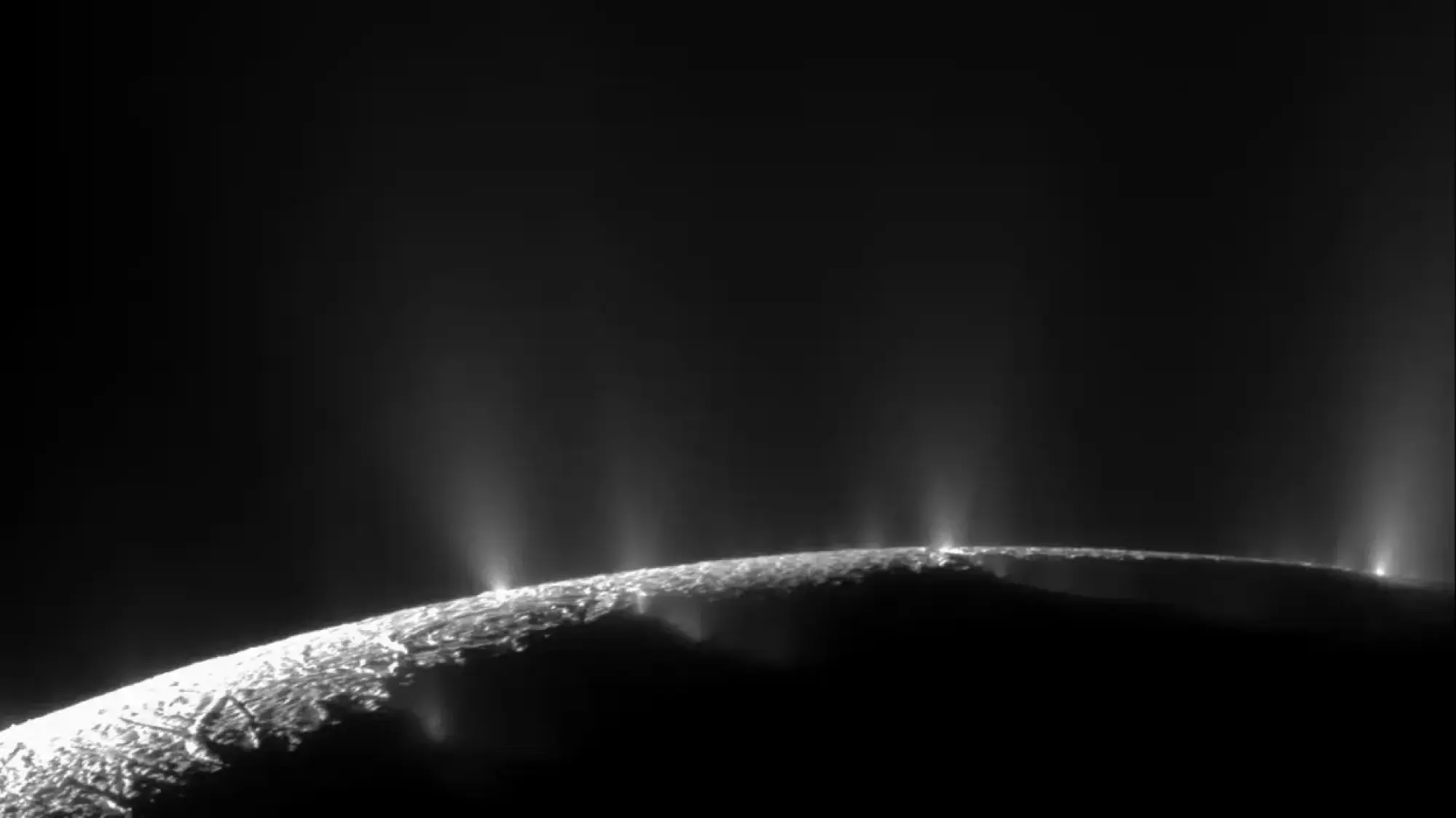 NASA's Cassini views Enceladus' geyser-like plumes from space