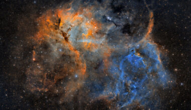 What Does Space Actually Smell Like? Here's What Scientists Say