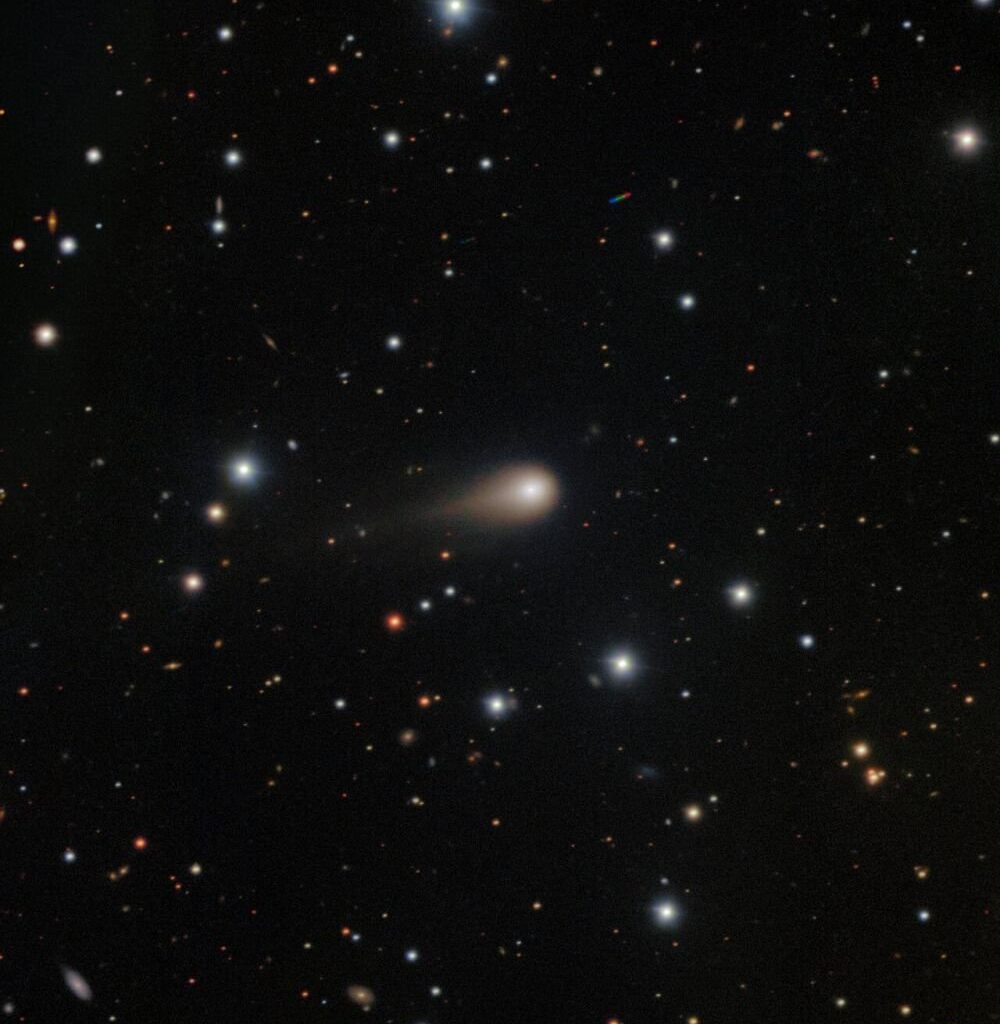 The Gemini South Observatory captured this image of the interstellar comet 3L/ATLAS on August 27th. It shows the object's fuzzy coma and tail, made of volatiles released by the Sun's heat. Image Credit: By International Gemini Observatory/NOIRLab/NSF/AURA/Shadow the Scientist, CC BY 4.0