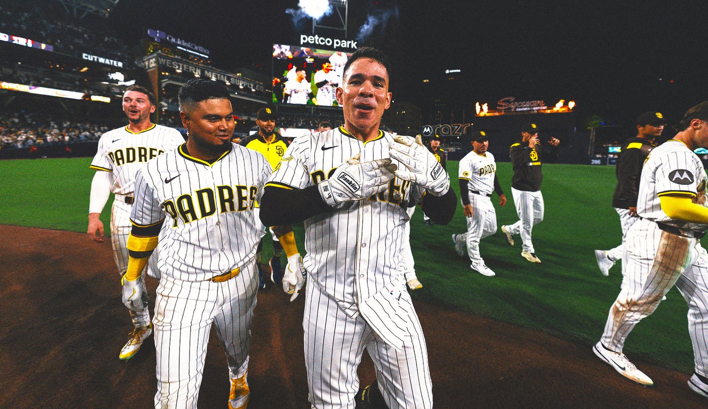 Last Night in Baseball: The Padres Clinched a Postseason Spot in Extras