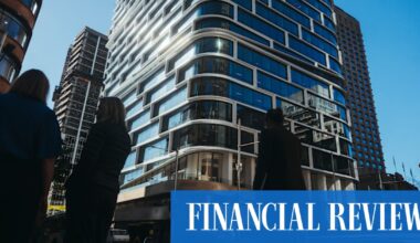 The photo on the cover of the magazine” Anthony Albanese and his new members and senators.