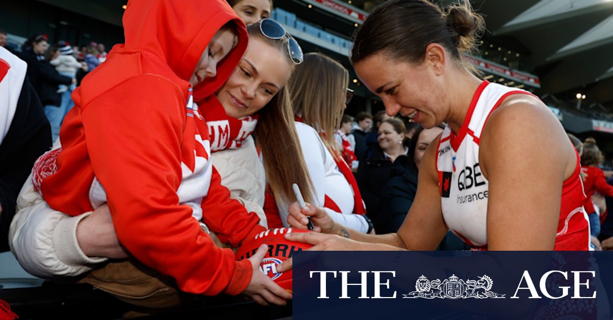 How Sydney Swans AFLW star Chloe Molloy want from tears to the top of the competition with the help of