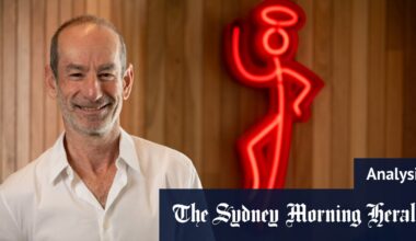 Saints' list strategy raises eyebrows with aggressive recruiting and risky spending