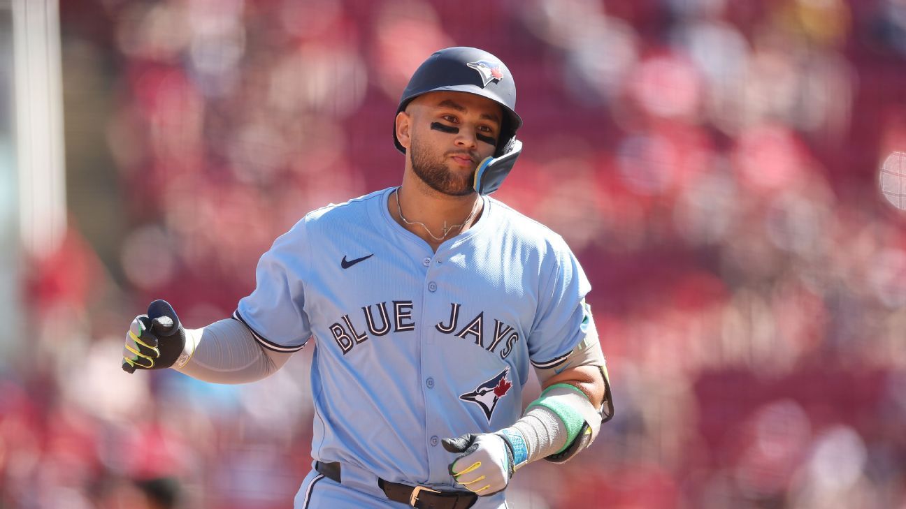 Toronto Blue Jays weighing spot for Bo Bichette on ALCS roster